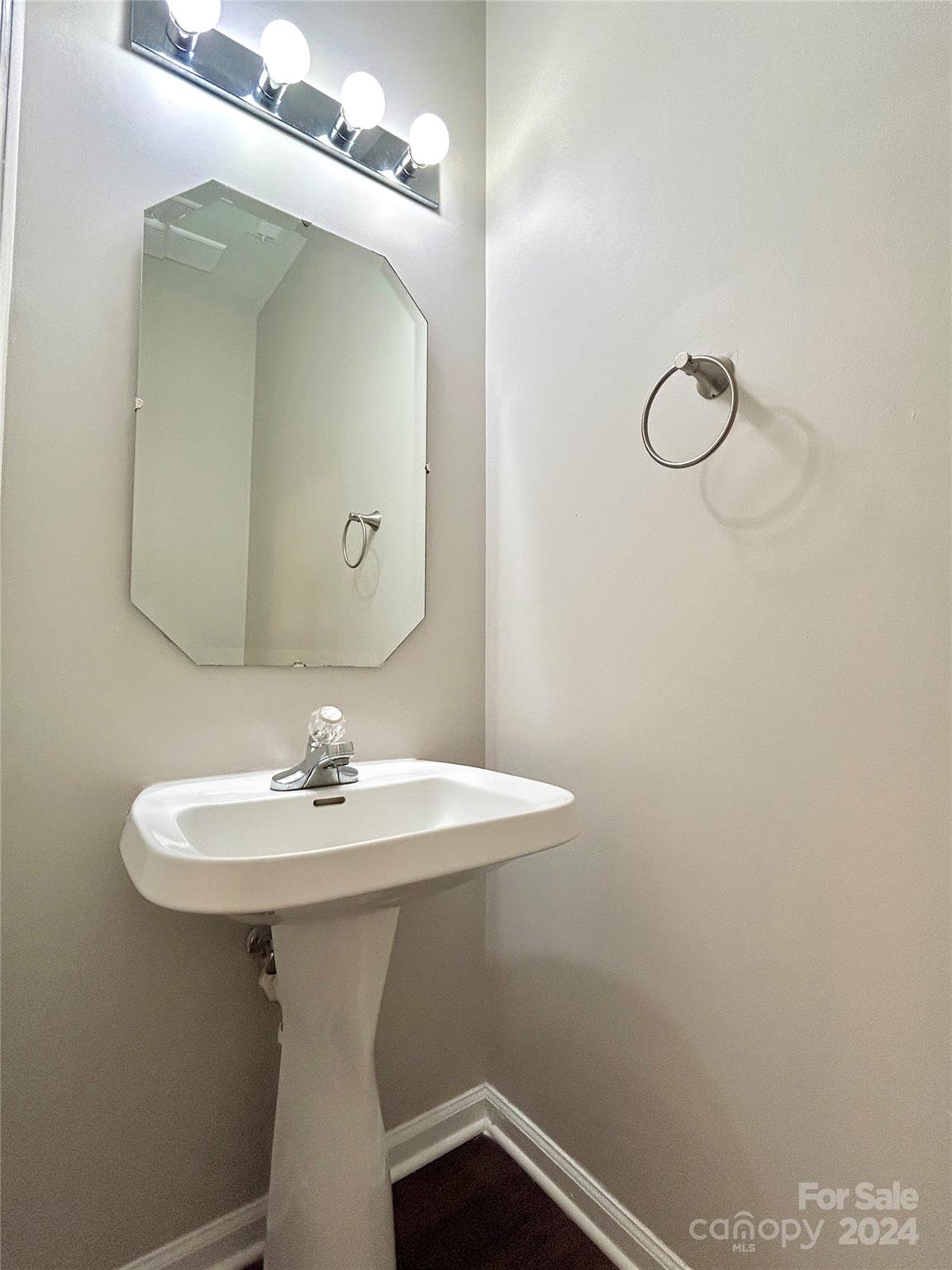 Back Creek Forest - Residential