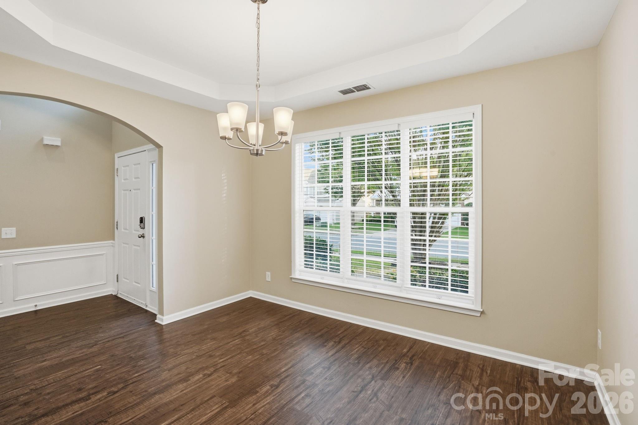 2910 Azalea Hills Drive