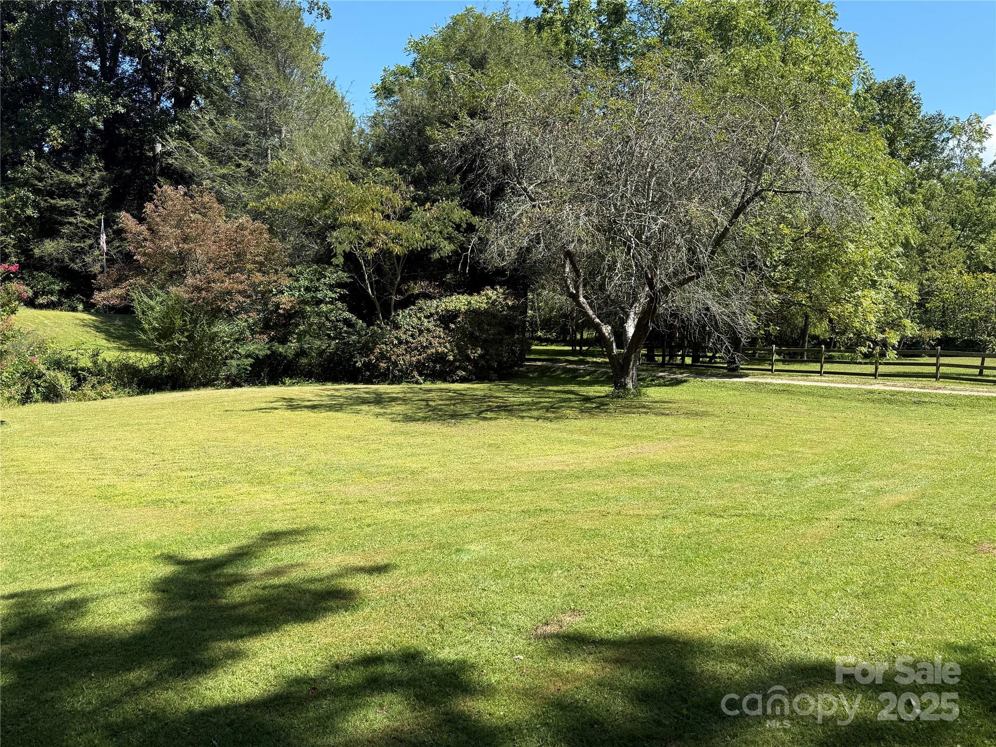 516 Averys Creek Road