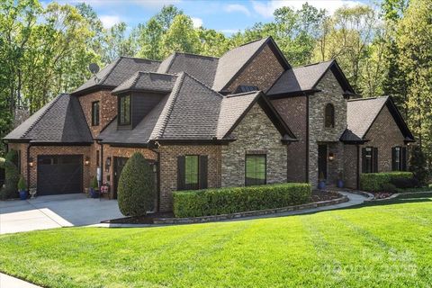 1614 Shimron Lane Waxhaw NC 28173