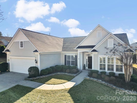 10411 BETHPAGE DR, FORT MILL, SC 29707 - Image b1fdec00737309d8867af2e47f70f8b7/1484485196