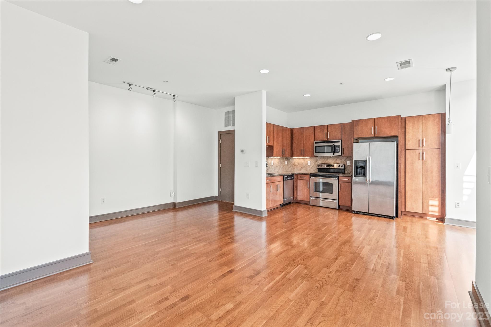 South End - Residential Lease