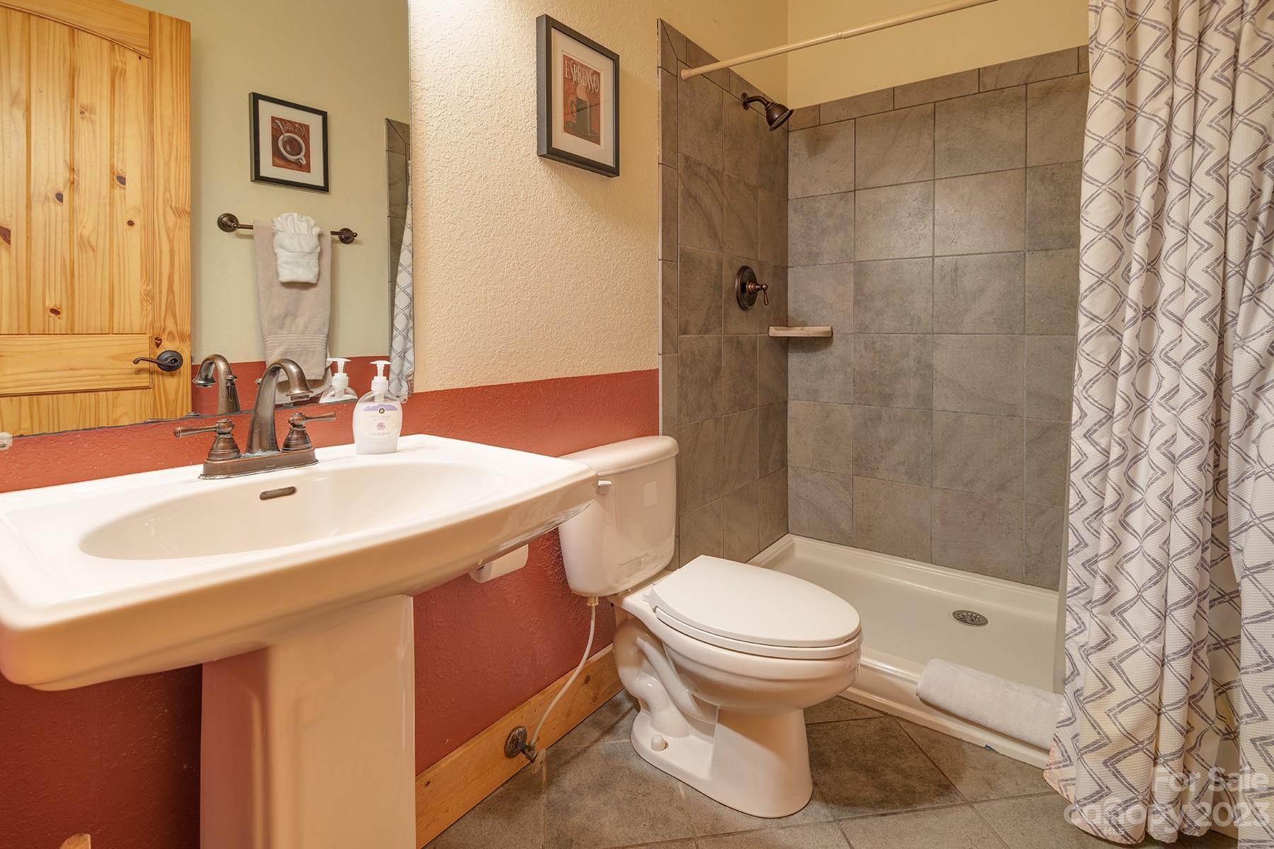 Cataloochee Heights - Residential