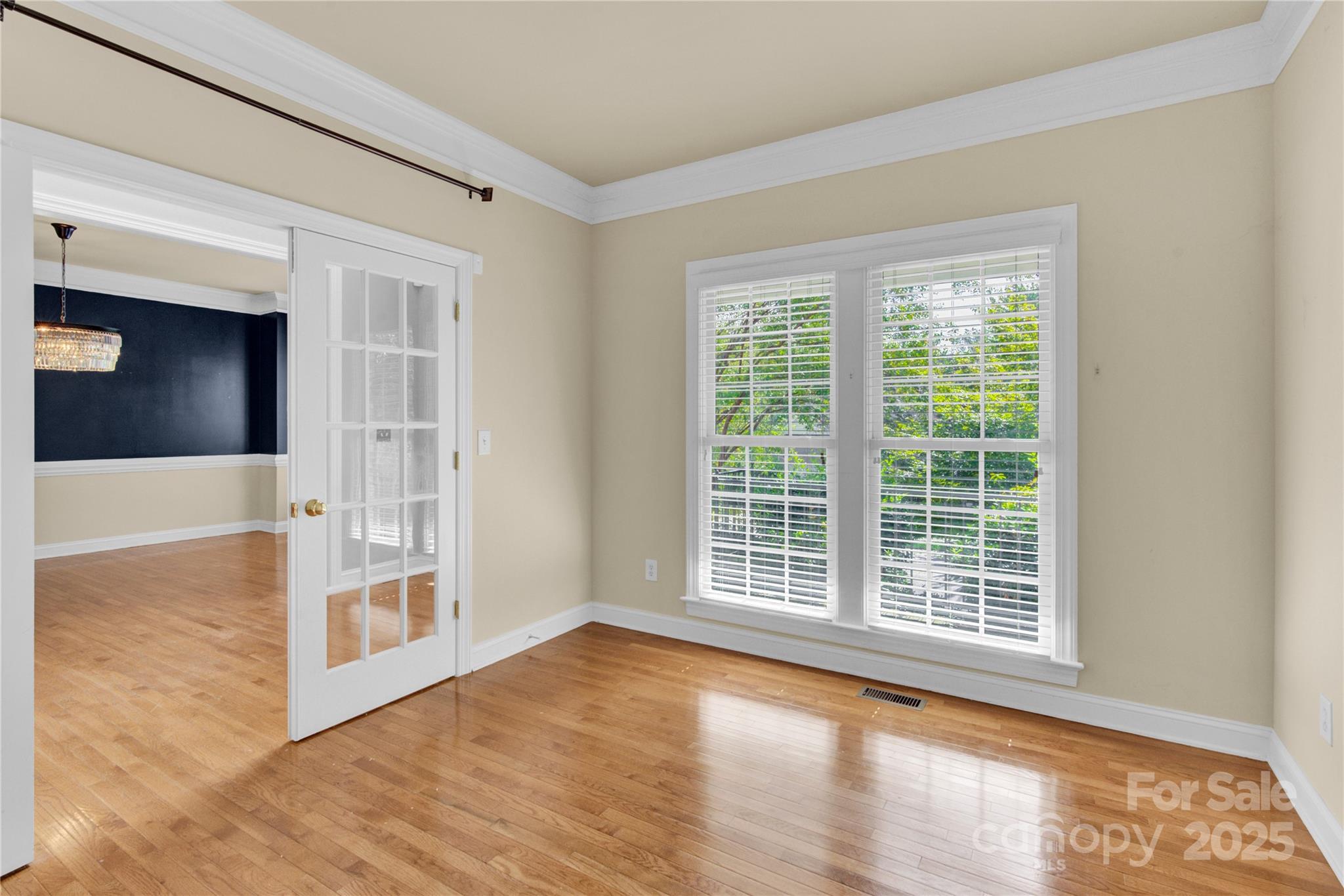 2055 Solway Lane