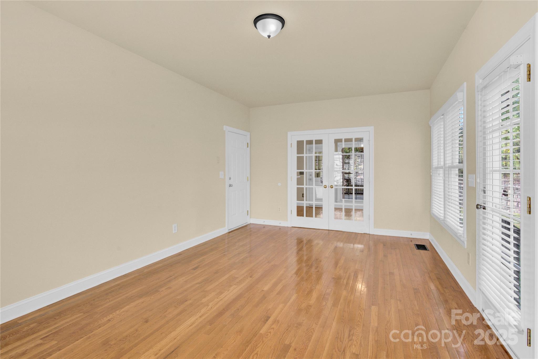 Highland Creek - Residential