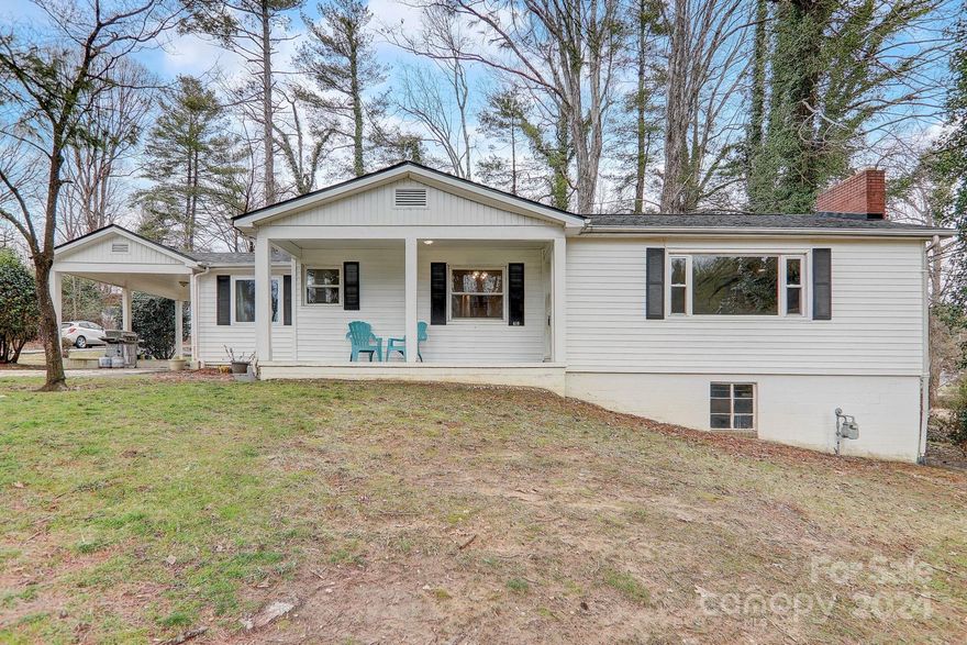 This home is an absolute charmer with lots of updates and modernization. At over 1300 square feet of space this single level 2 bedroom one bath has plenty of space. 
Situated on a large corner lot this location is a dream with a neighborhood feel but only minutes to many amenities and interstate 26. 
There is a full, walk out basement an covered, attached carport and a laundry/utility room for even more bonus space! Bring your hobbies and projects!
The yard is also very flat and very usable and could be a gardener's dream or space for incredible outdoor entertaining.