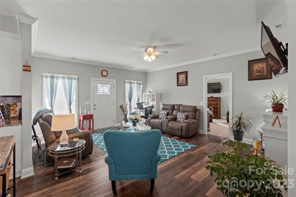 Oak Glen - Residential