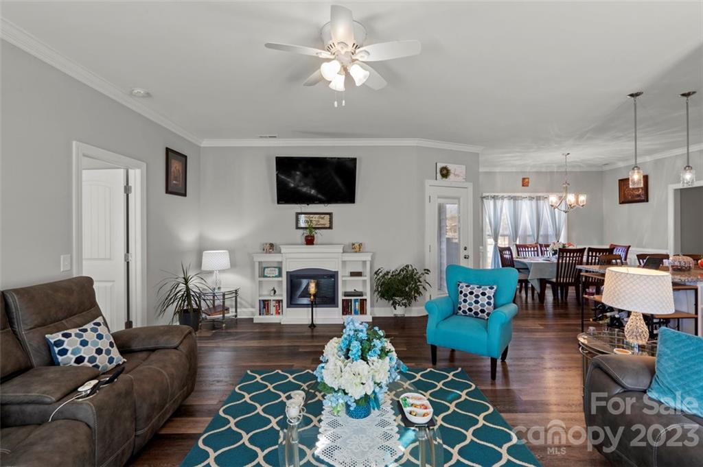 Oak Glen - Residential