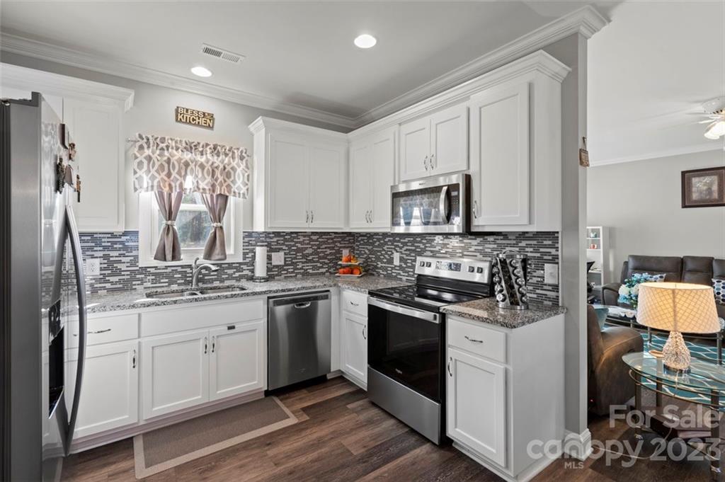 Oak Glen - Residential