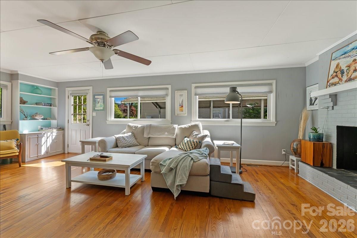 Seventeen Acres - Residential