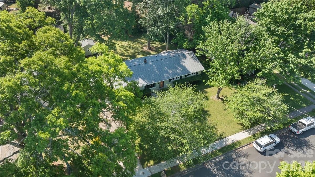 Seventeen Acres - Residential