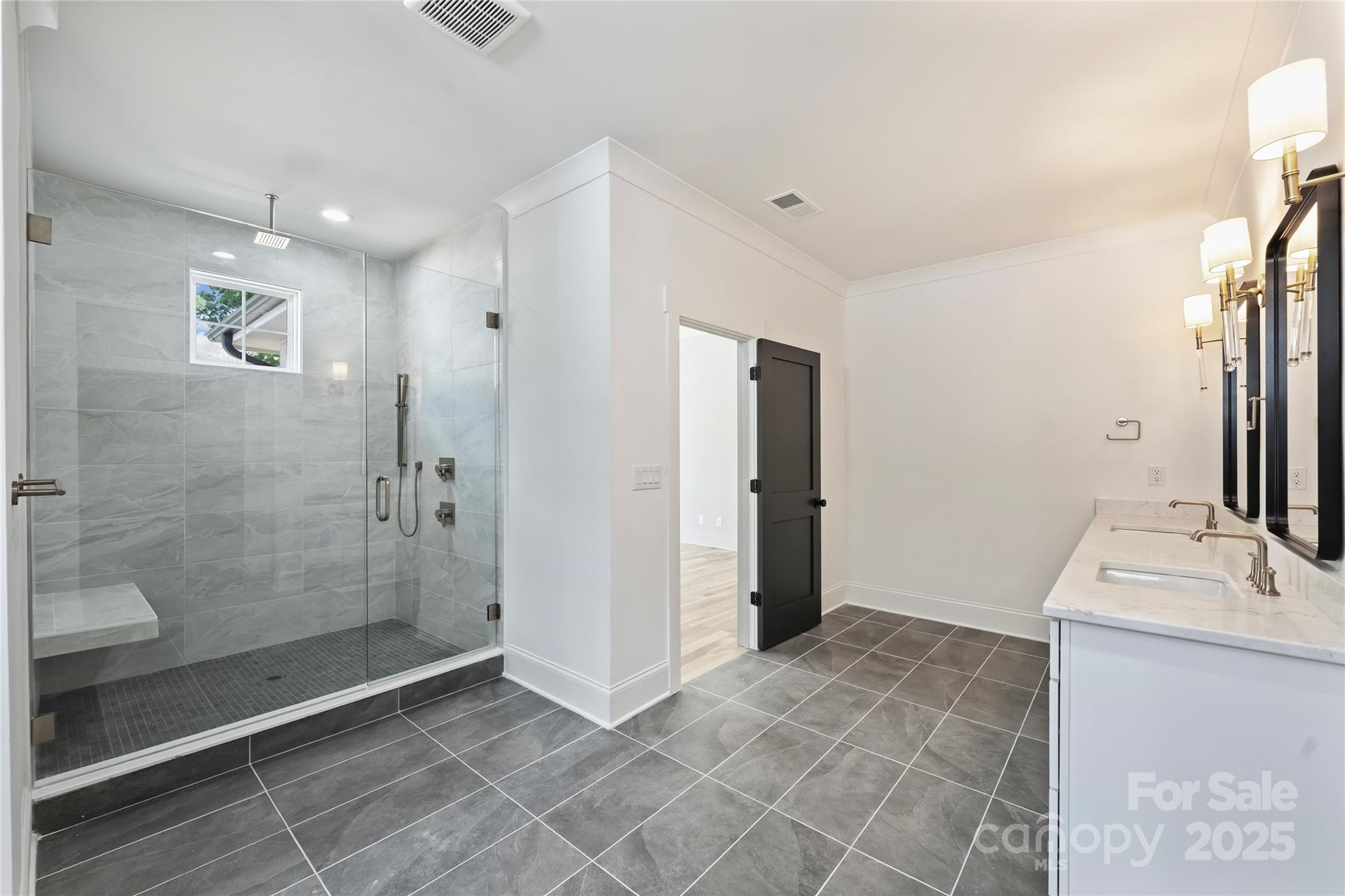 Lansdowne - Residential