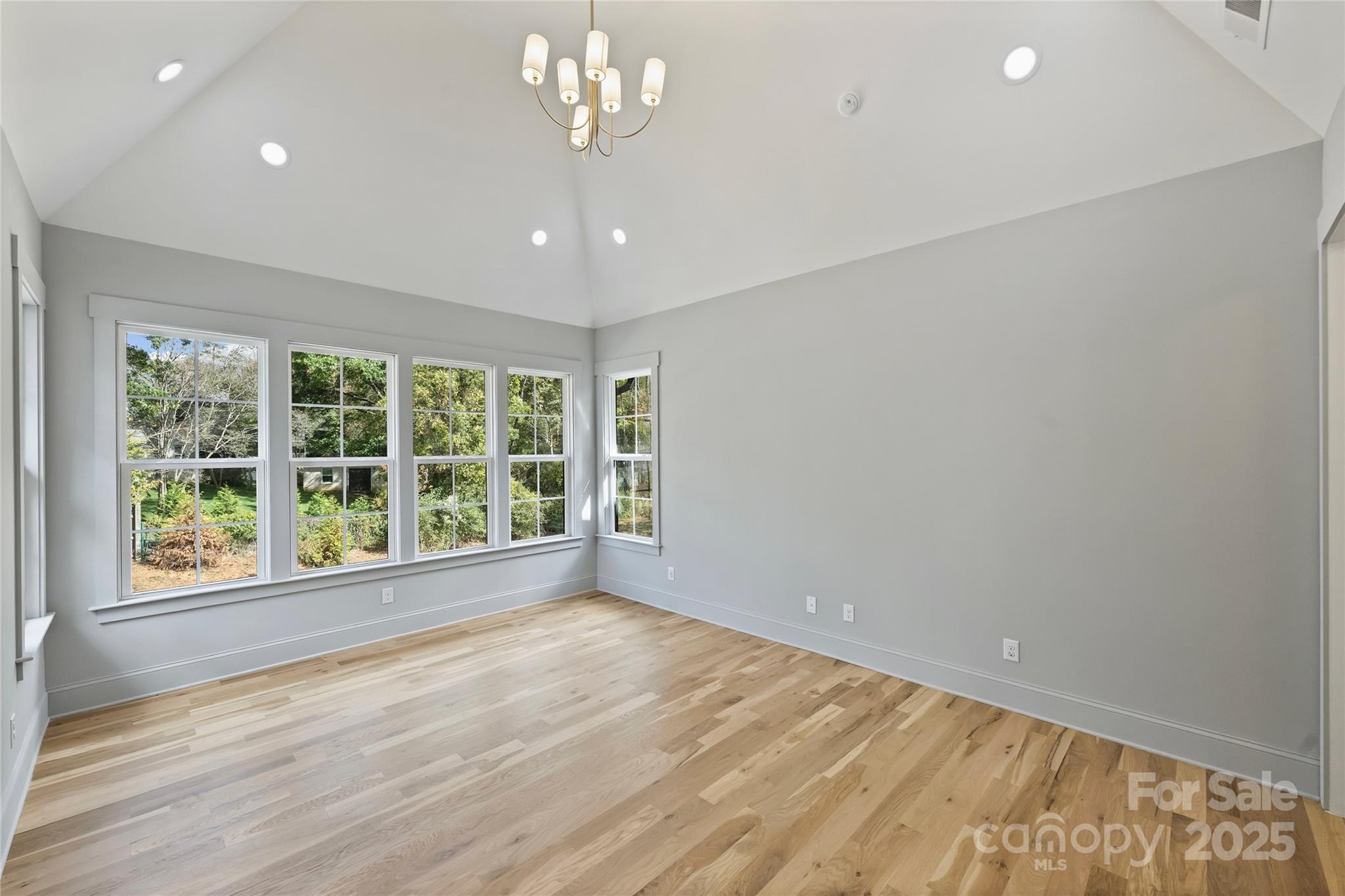 Lansdowne - Residential