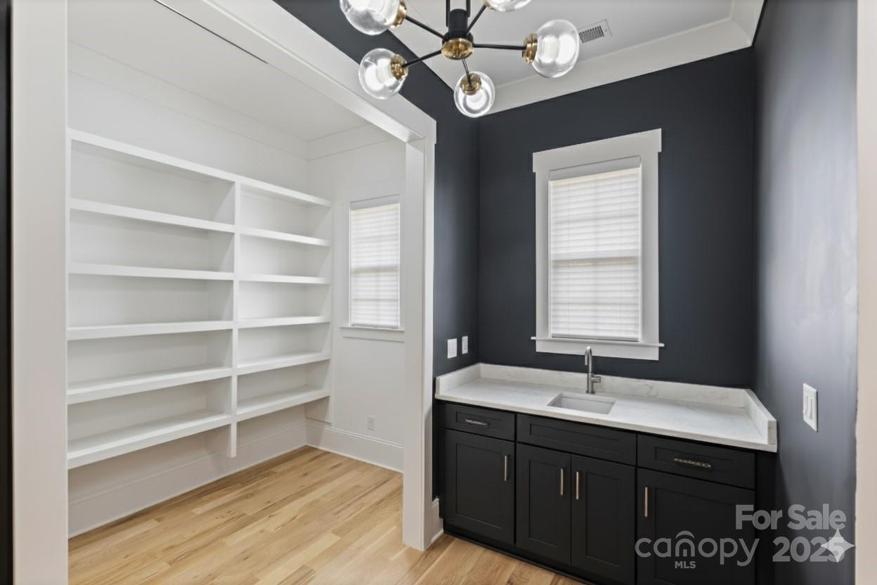 Lansdowne - Residential