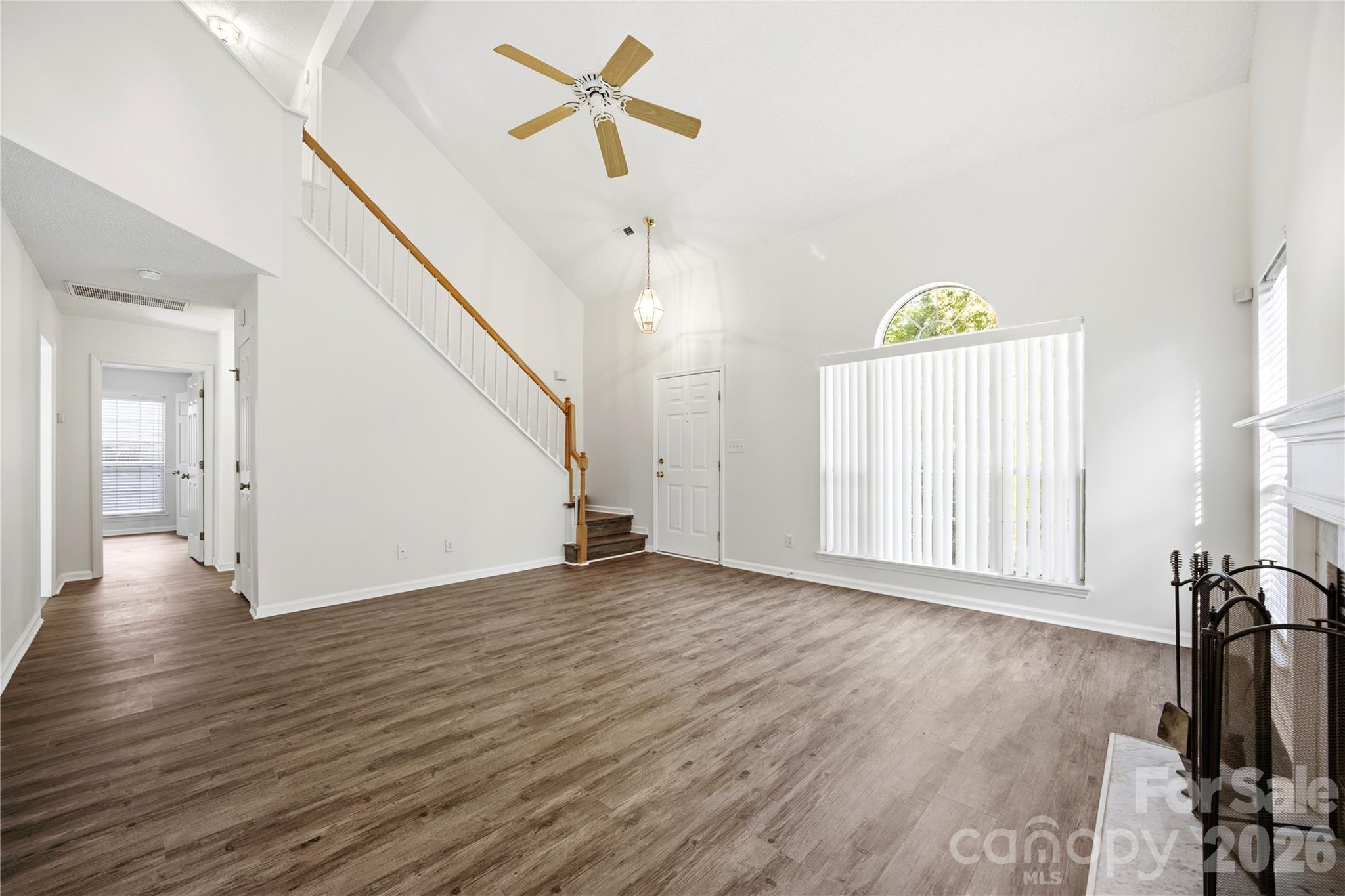 390 Amhurst Street SW