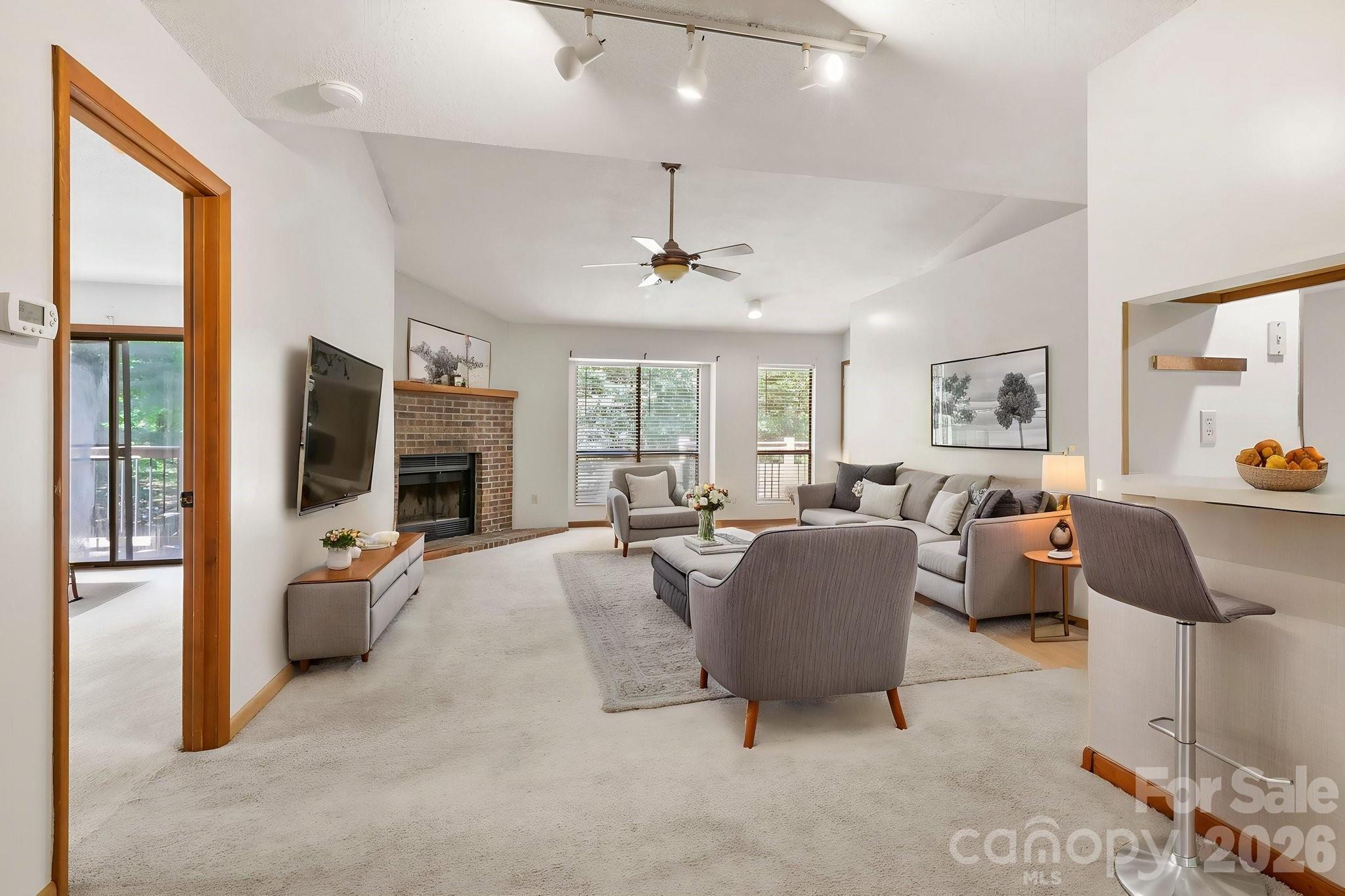 Ravencroft Condominiums - Residential