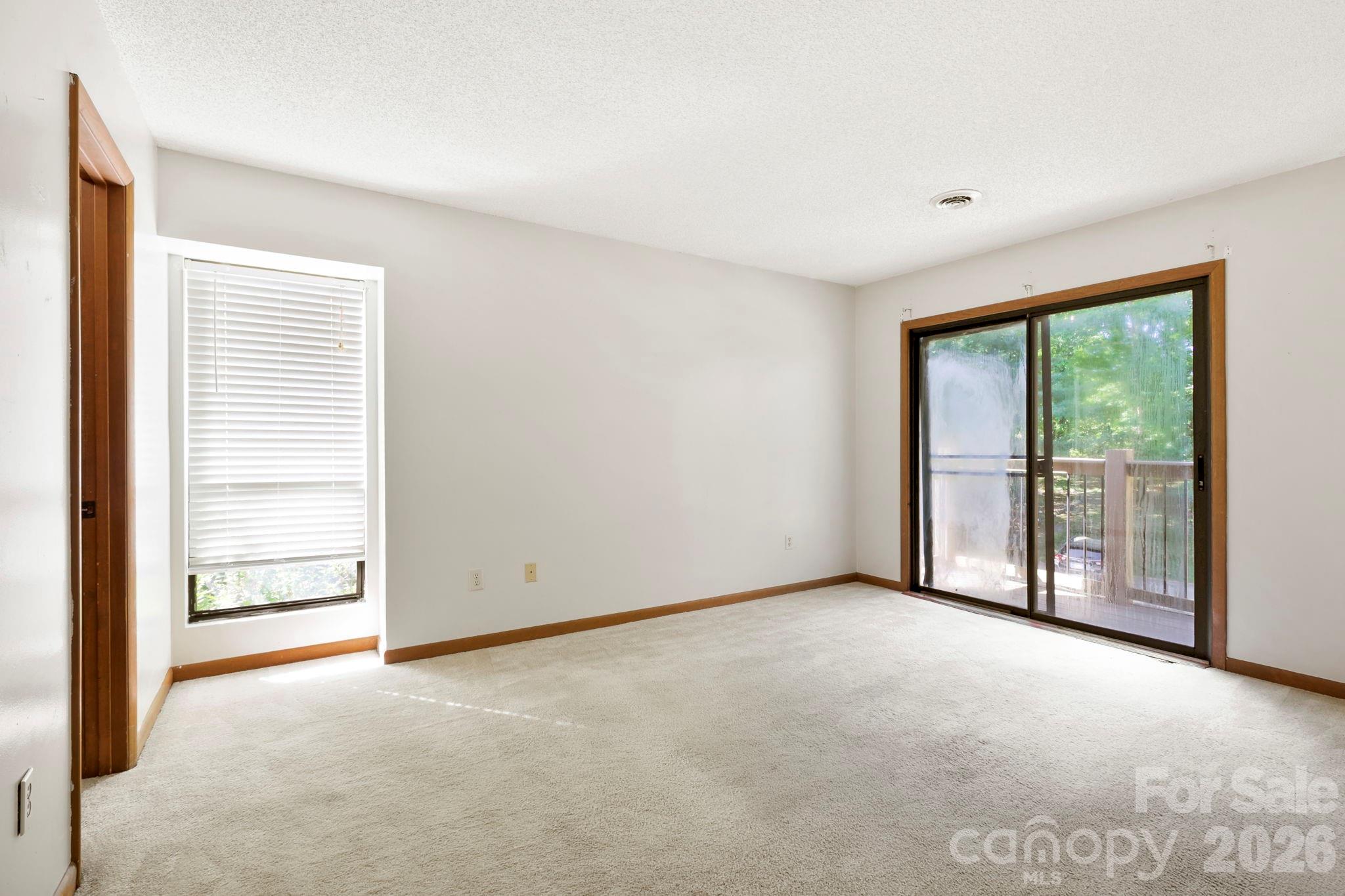 Ravencroft Condominiums - Residential