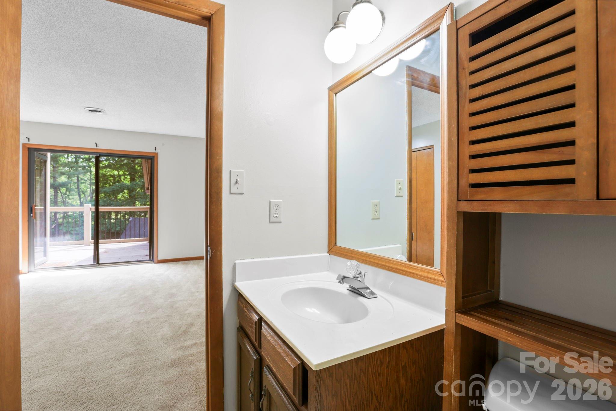 Ravencroft Condominiums - Residential