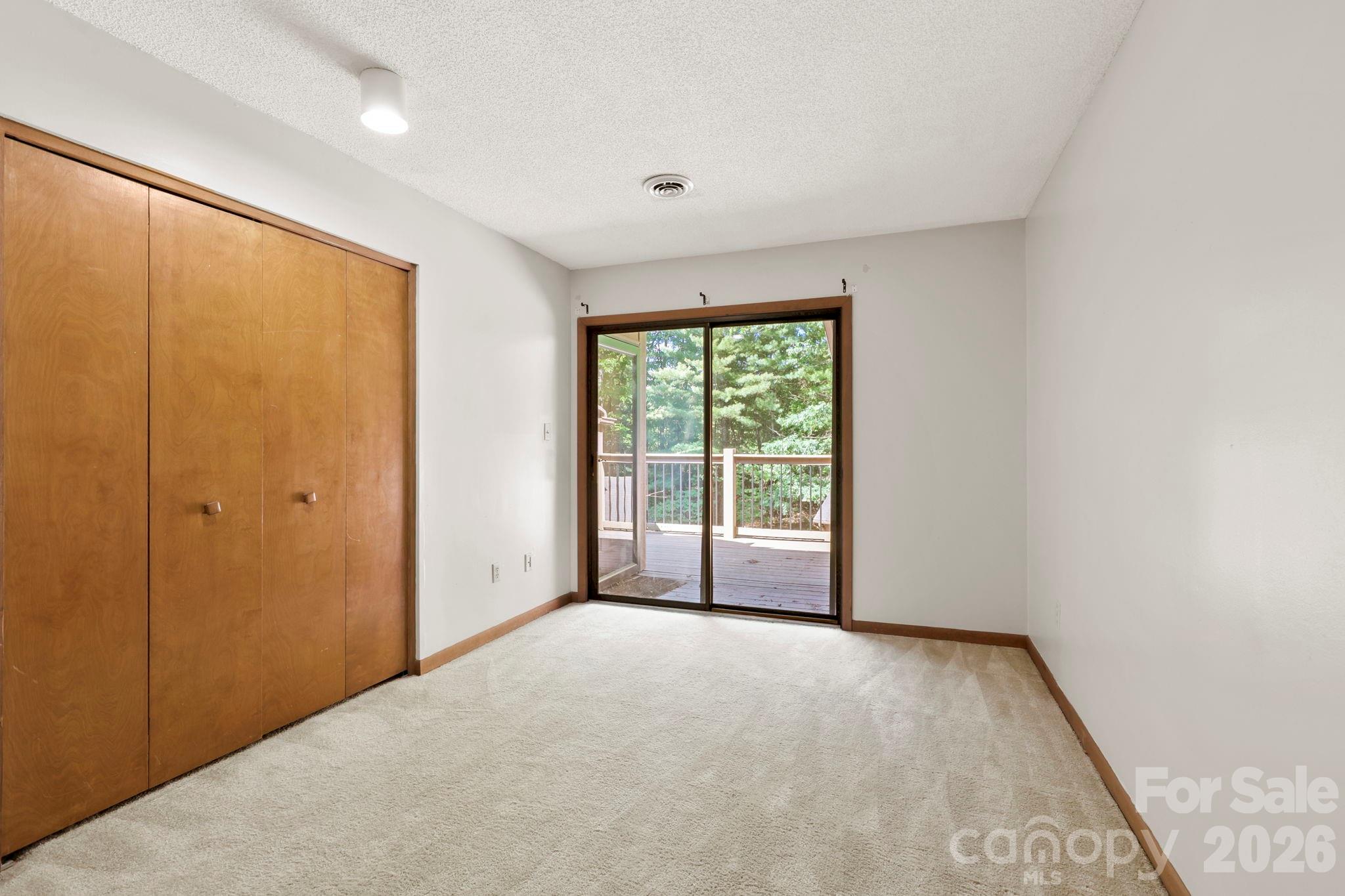Ravencroft Condominiums - Residential