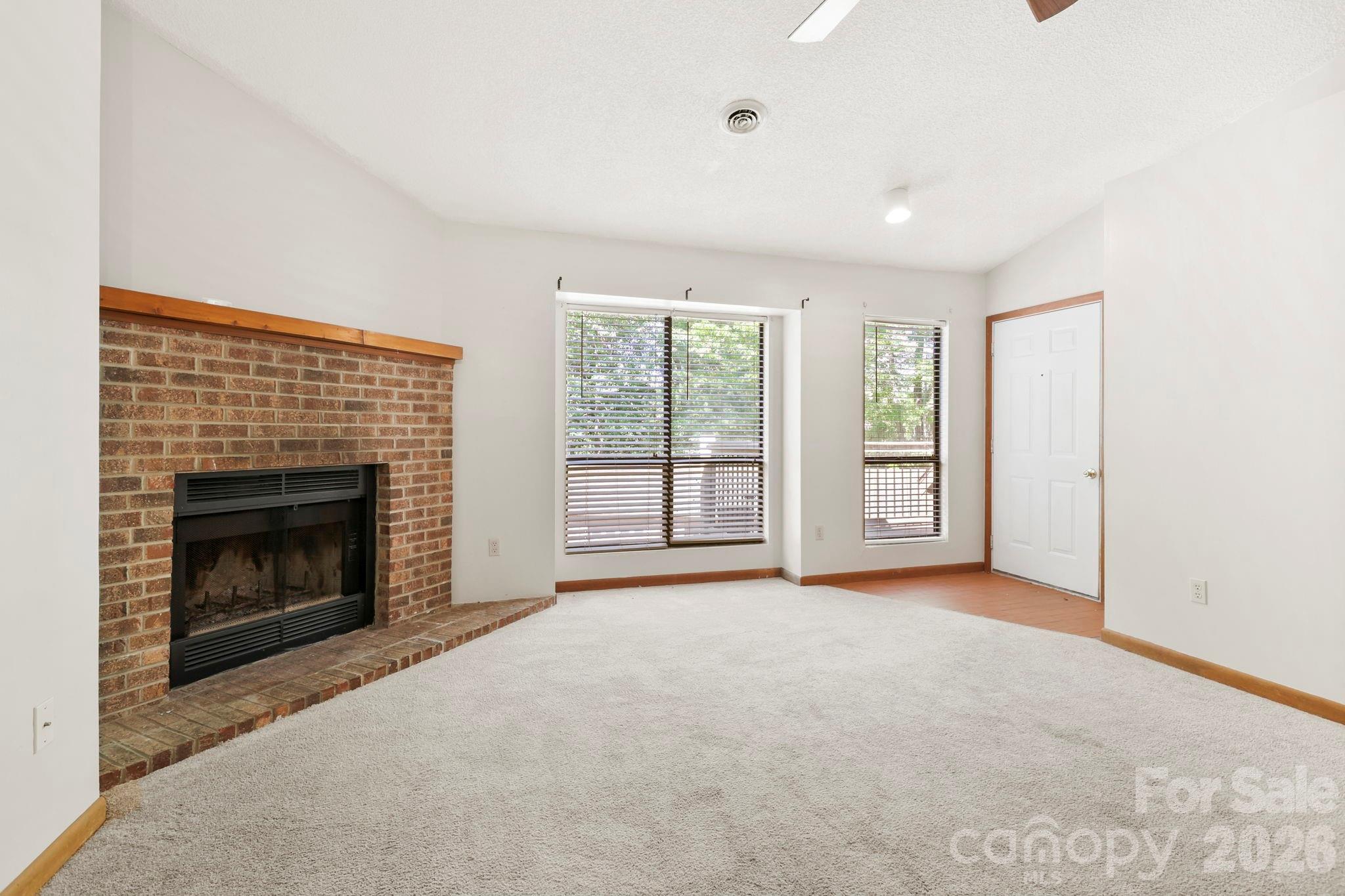 48 Ravencroft Lane F48