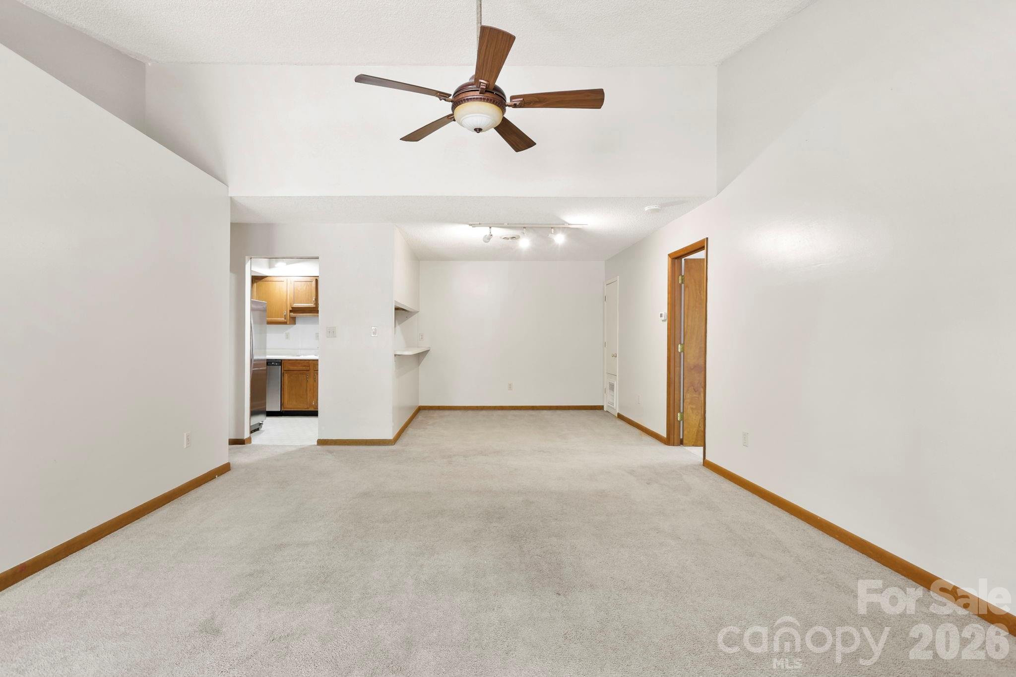 Ravencroft Condominiums - Residential
