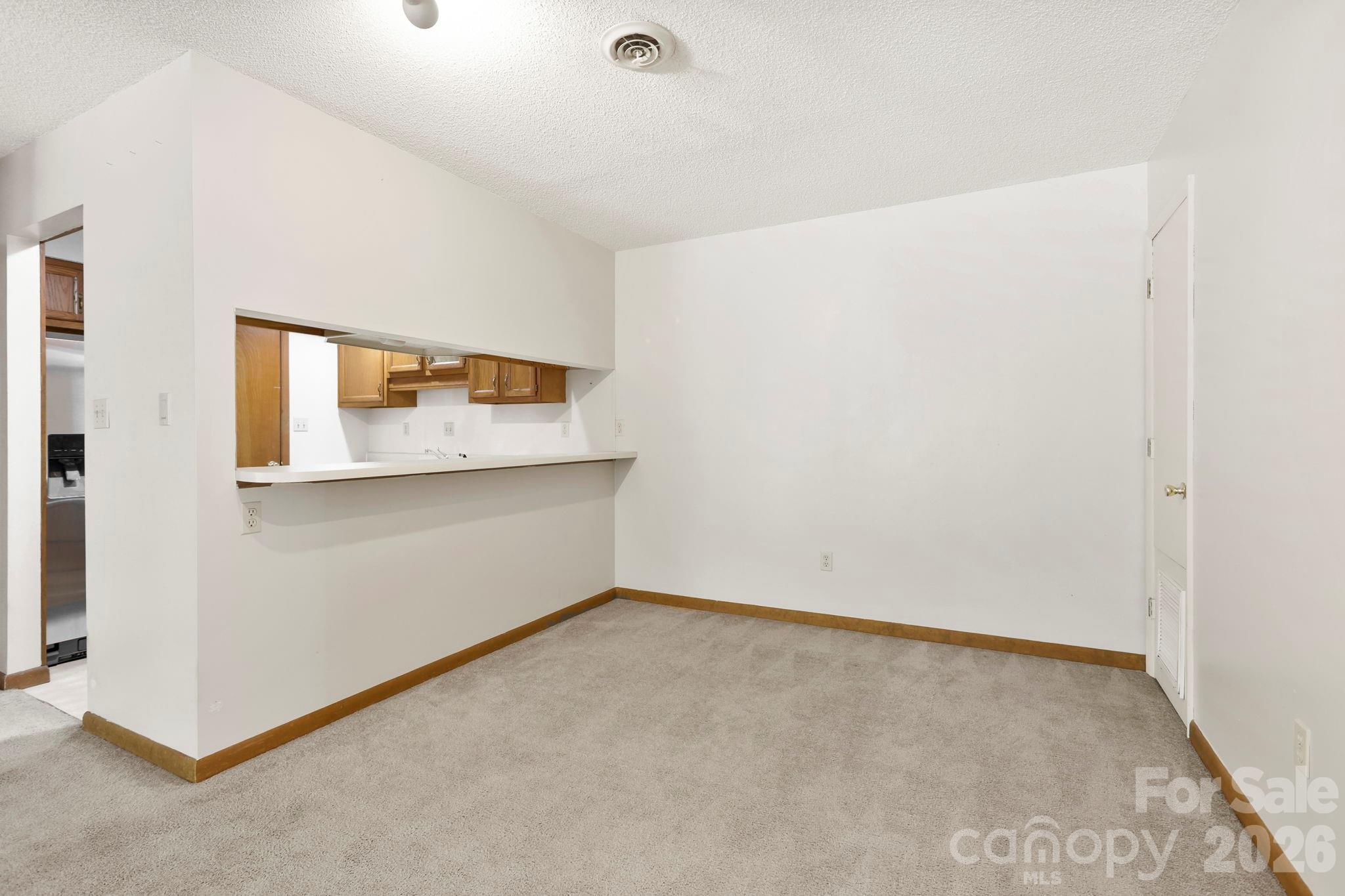 Ravencroft Condominiums - Residential
