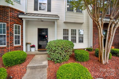 4132 Kenton Glenn Court NW Concord NC 28027