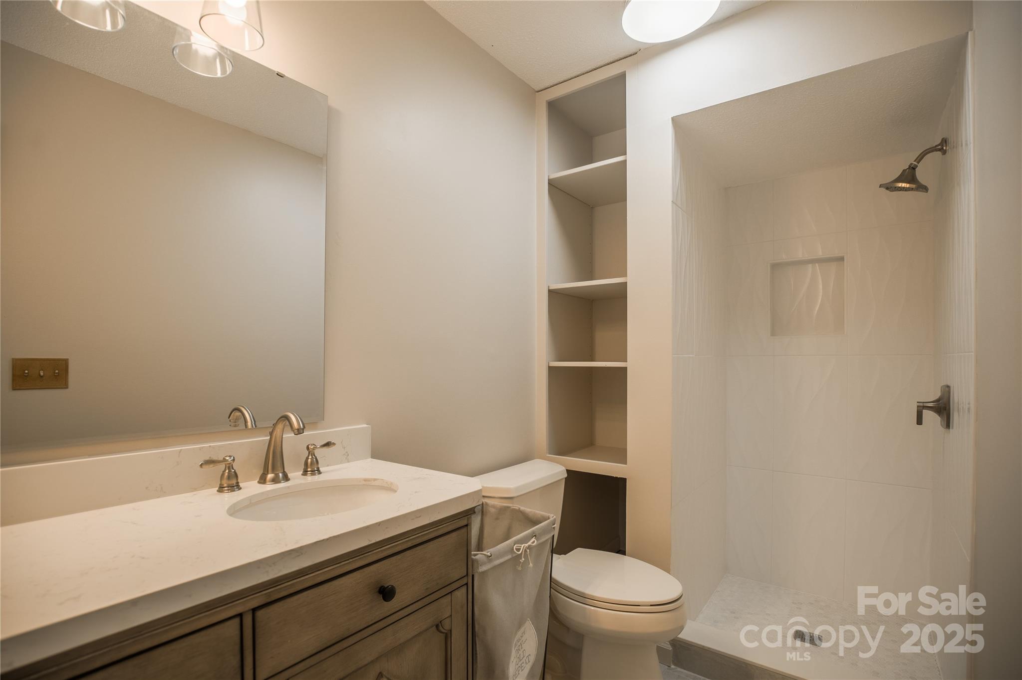 Poppy Slopes - Residential