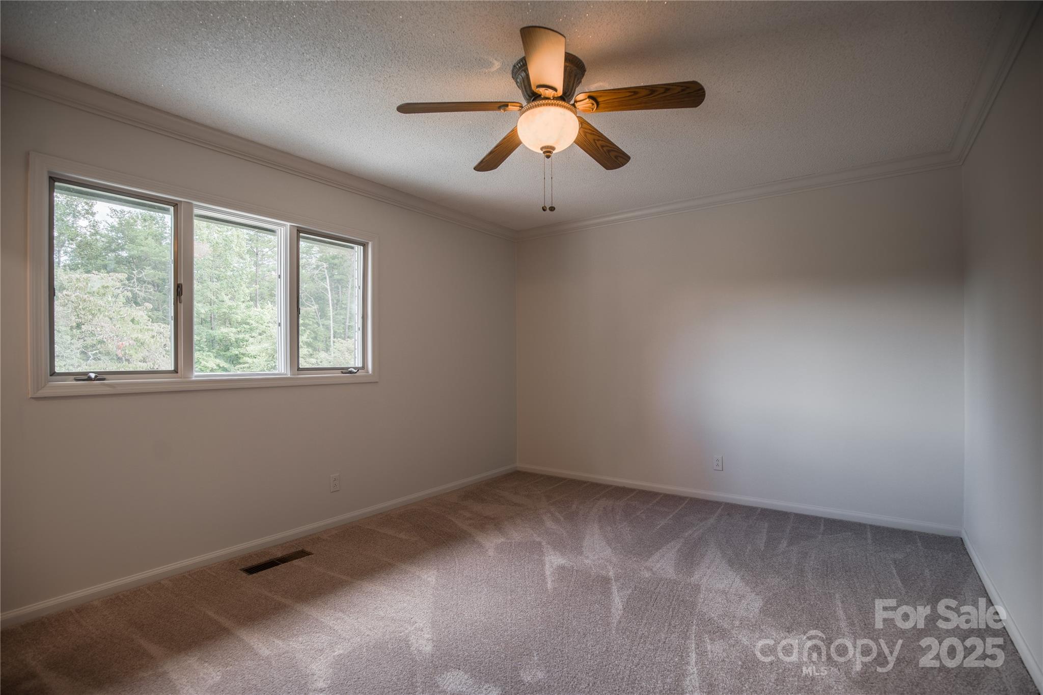 Poppy Slopes - Residential