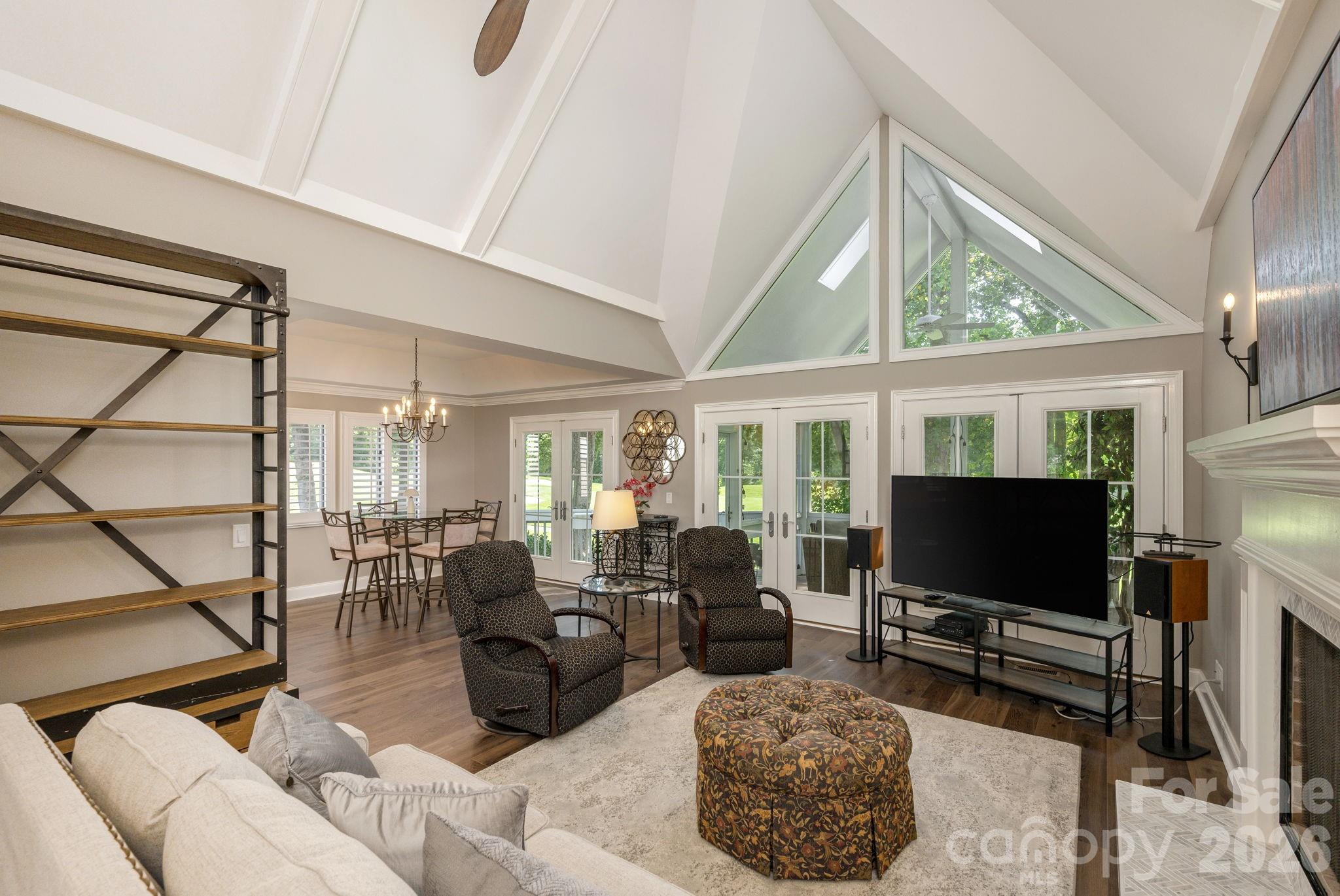 128 Overlook Drive