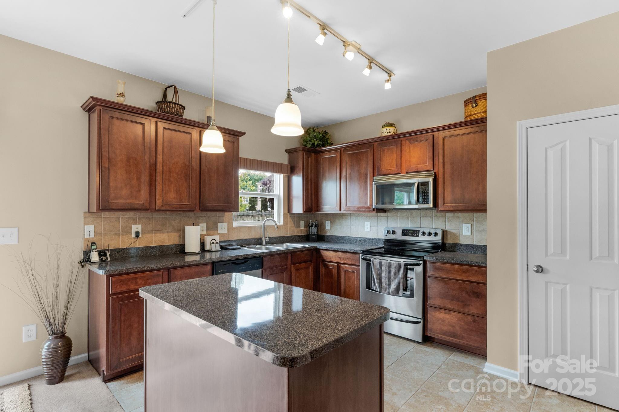 Crismark - Residential