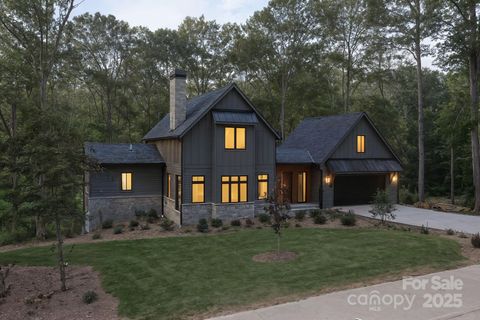 25 Ted Linn Drive Fairview NC 28730