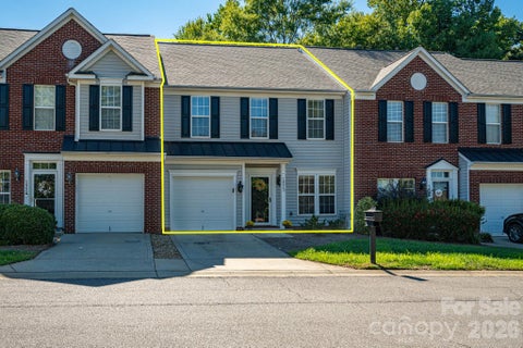 Photo of 7904 Mariners Pointe Circle, Denver, NC 28037 (MLS # 4431360)