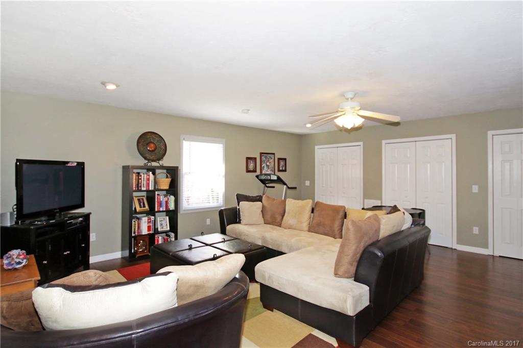 Wood Rose Park - Residential