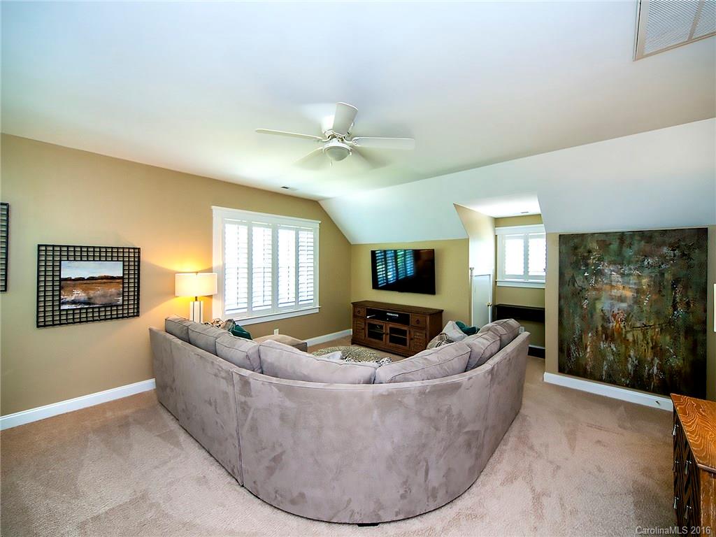 Lakeshore - Residential