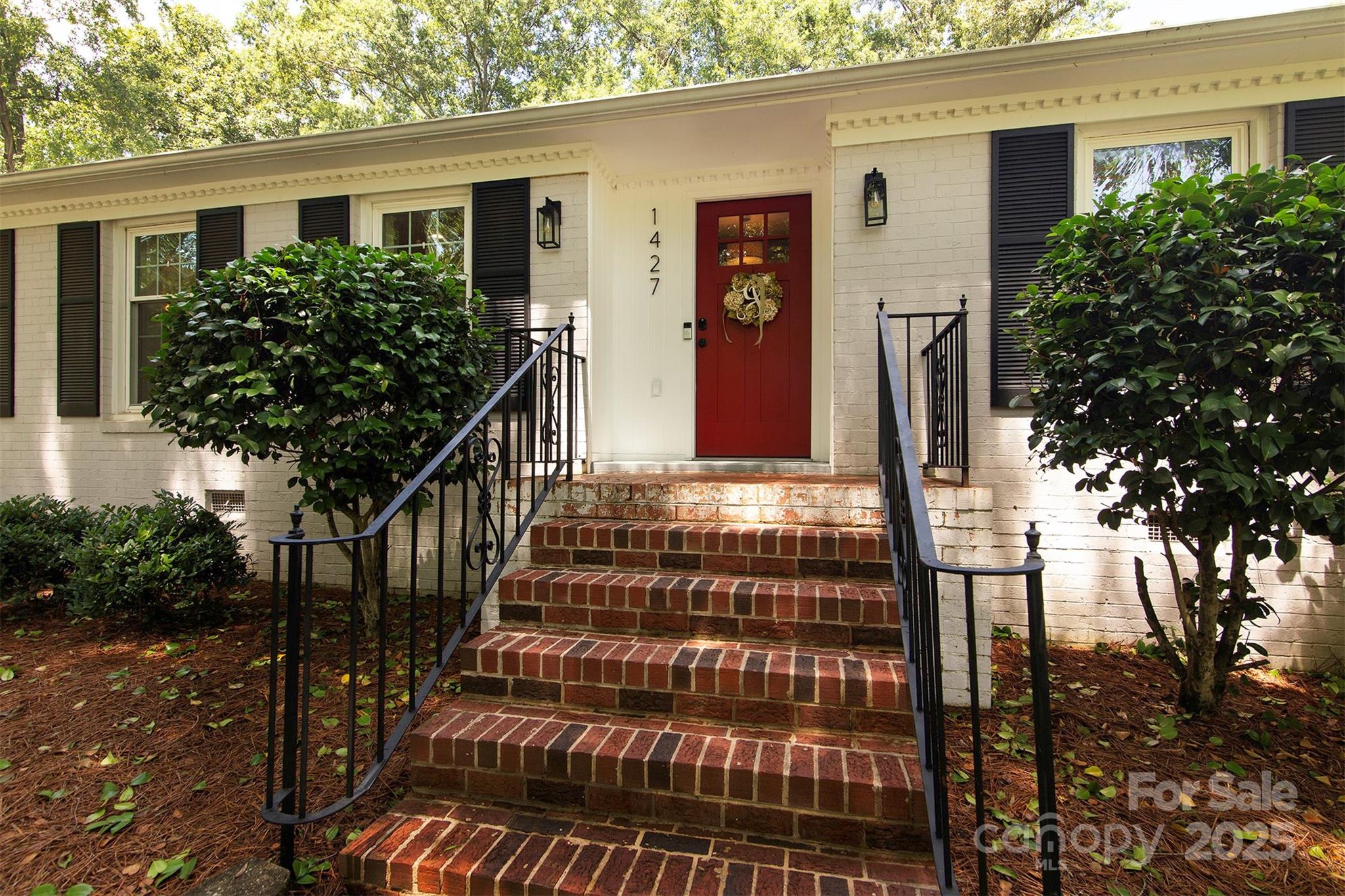 1427 Worcaster Place
