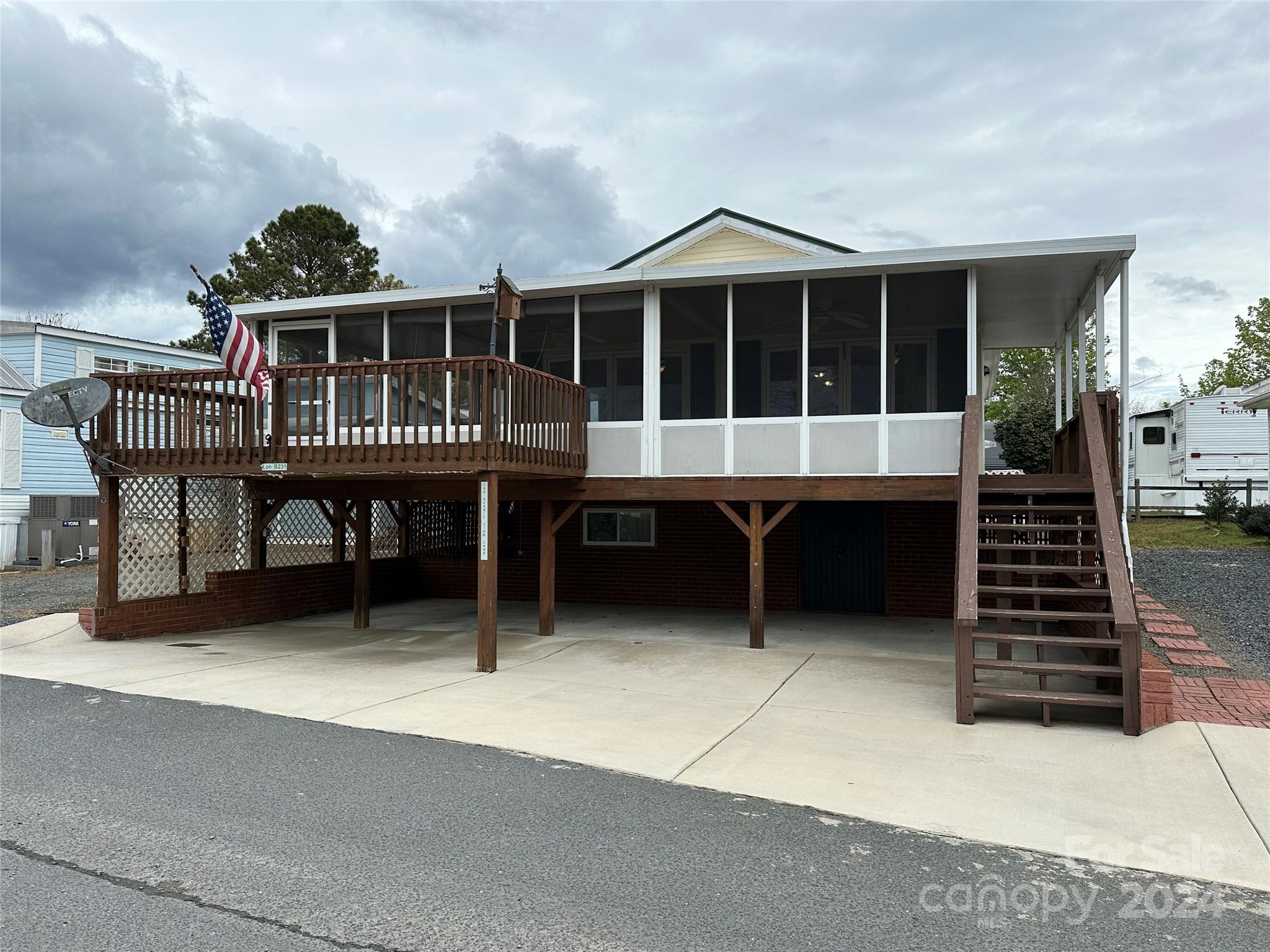 Badin Shores Resort - Residential