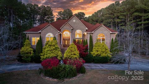 Photo of 133 Greens Road, Granite Falls, NC 28630 (MLS # 4333320)