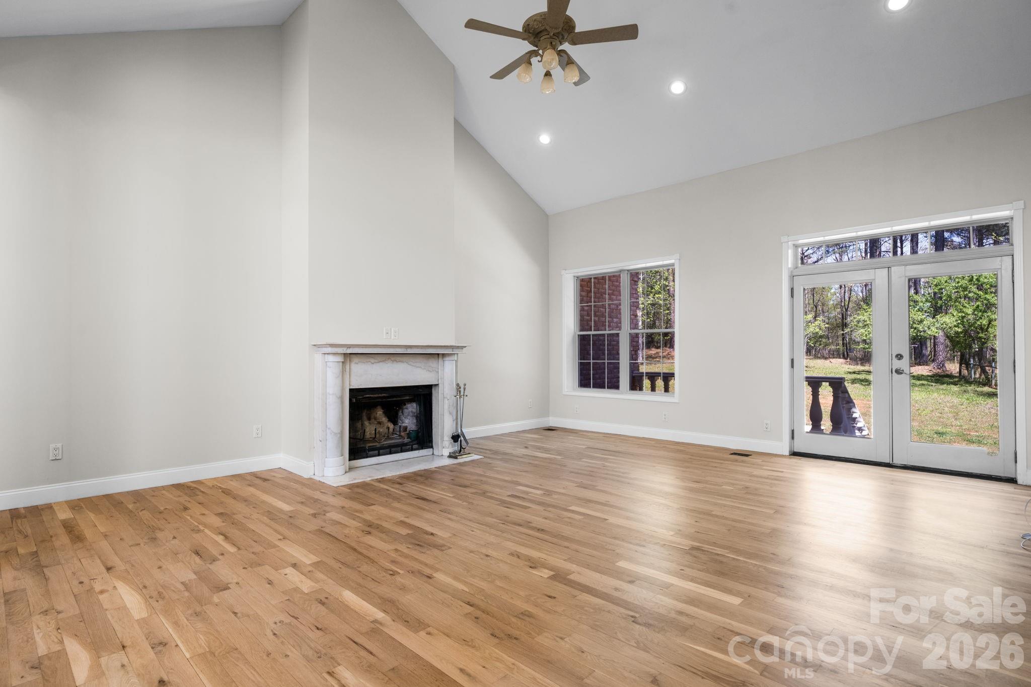 Anchors Landing - Residential