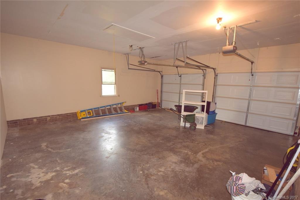 Lincoln Forest - Residential