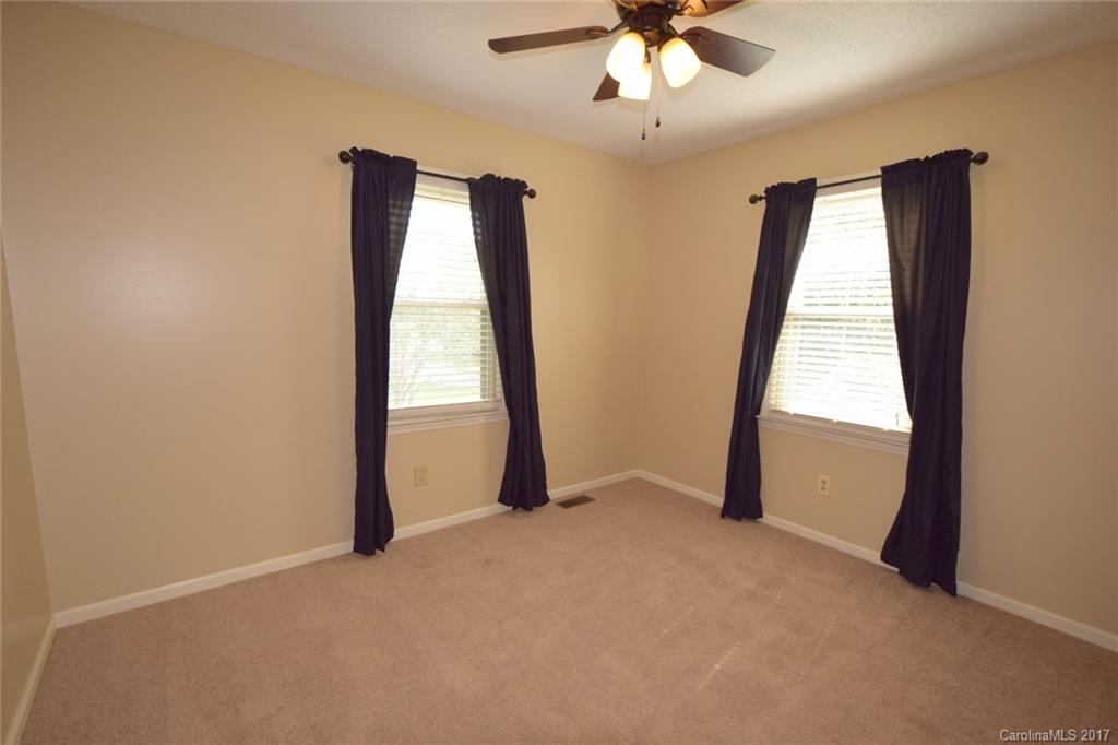 Lincoln Forest - Residential