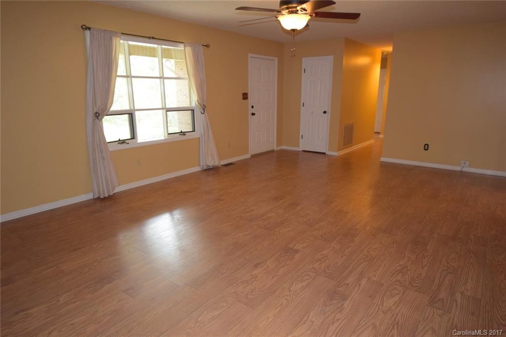 Lincoln Forest - Residential