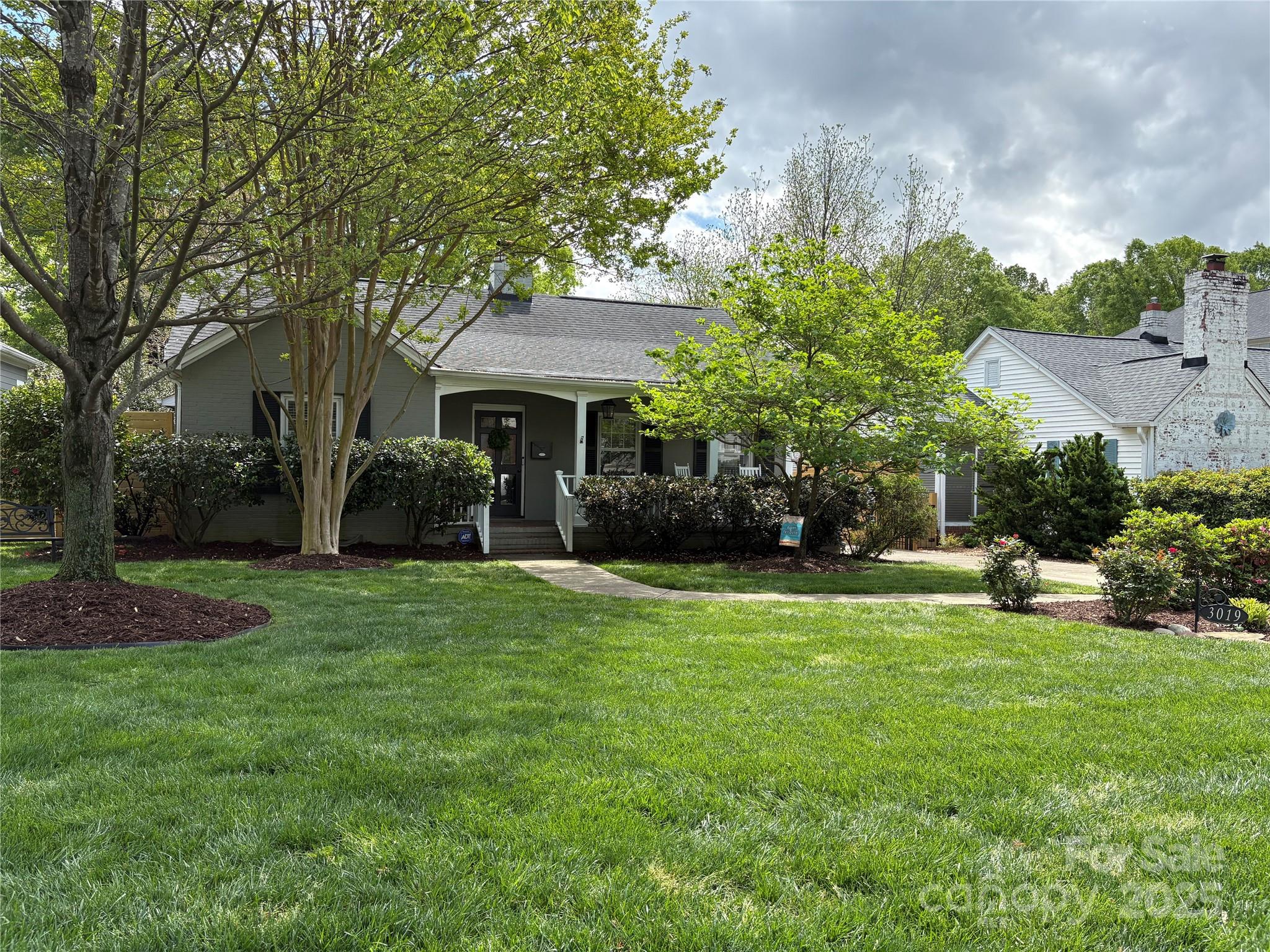 3019 Sunset Drive