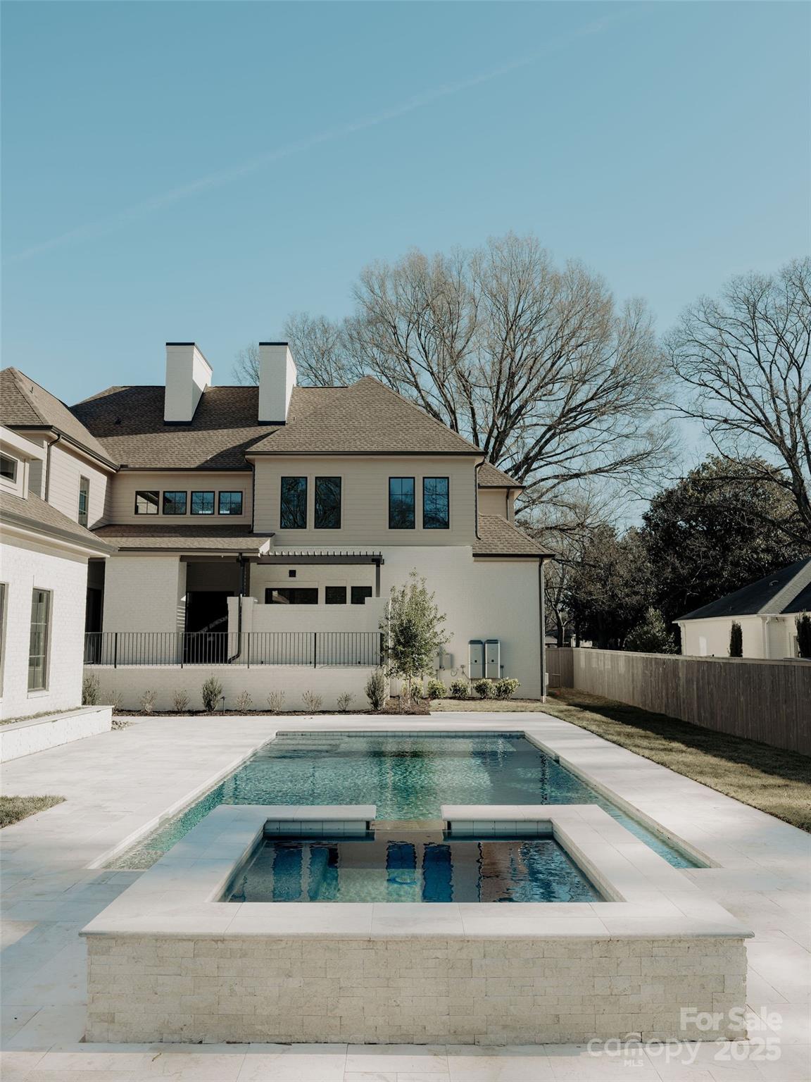 Lansdowne - Residential