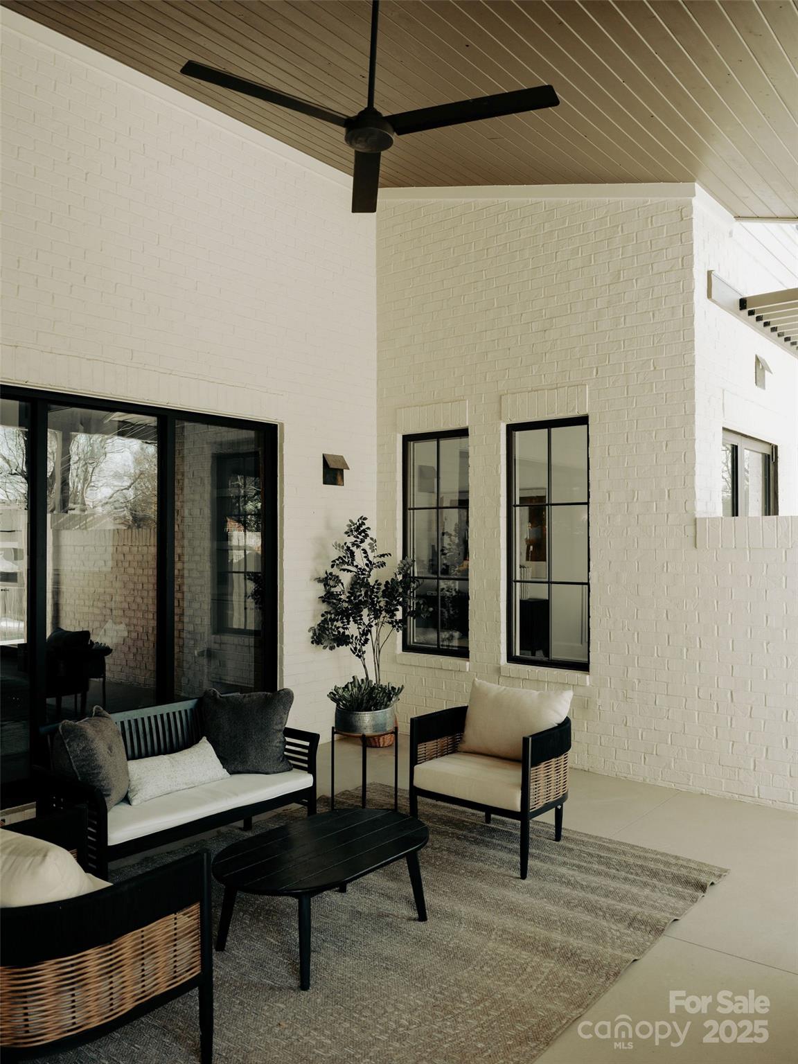 Lansdowne - Residential