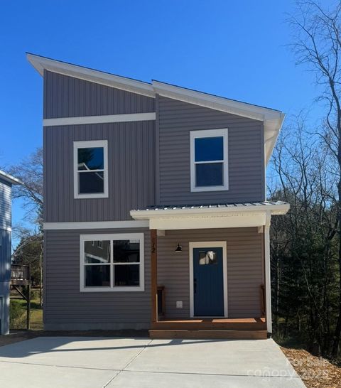 12 Escondido Drive Asheville NC 28806