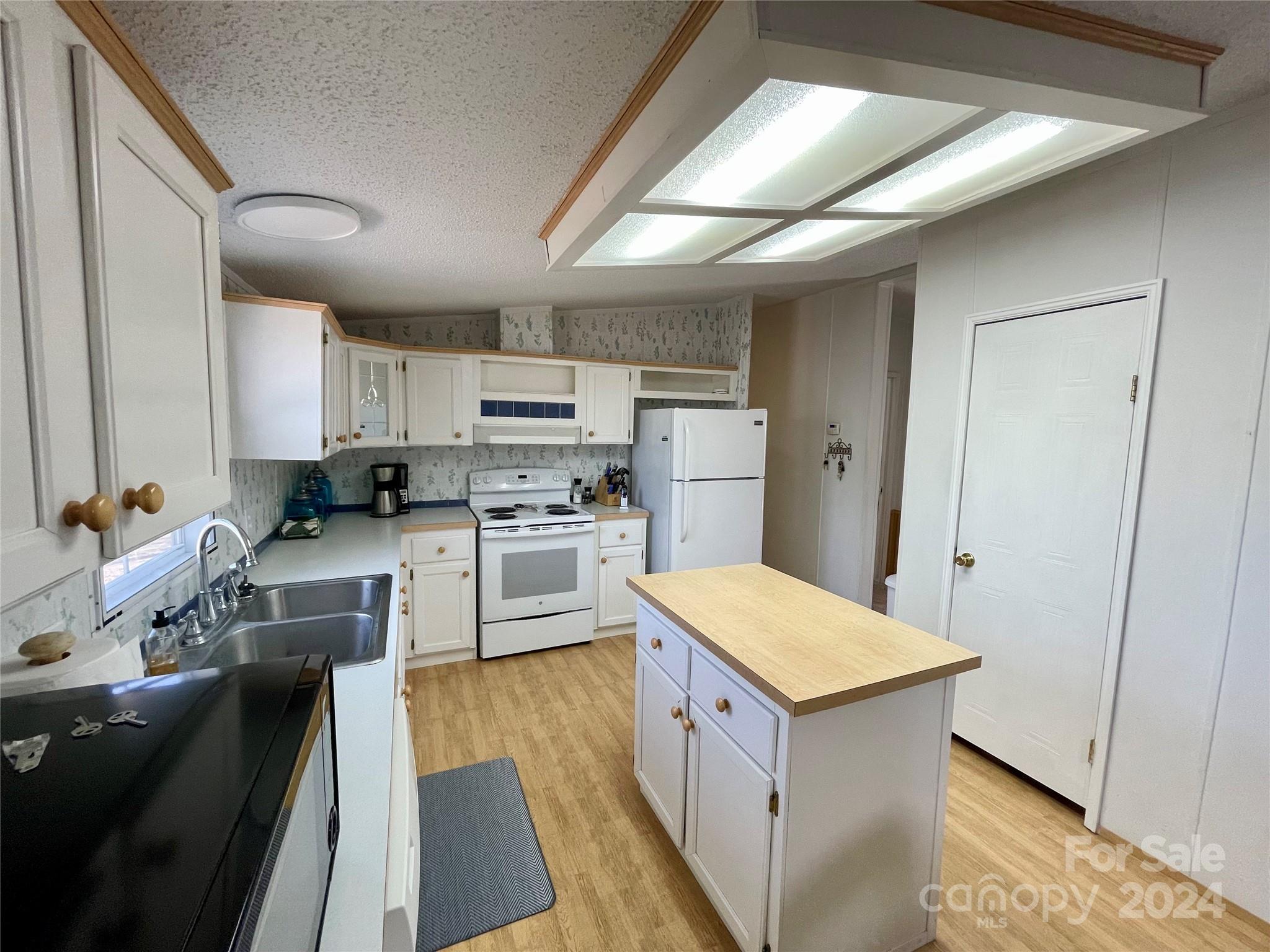 Western Acres - Residential