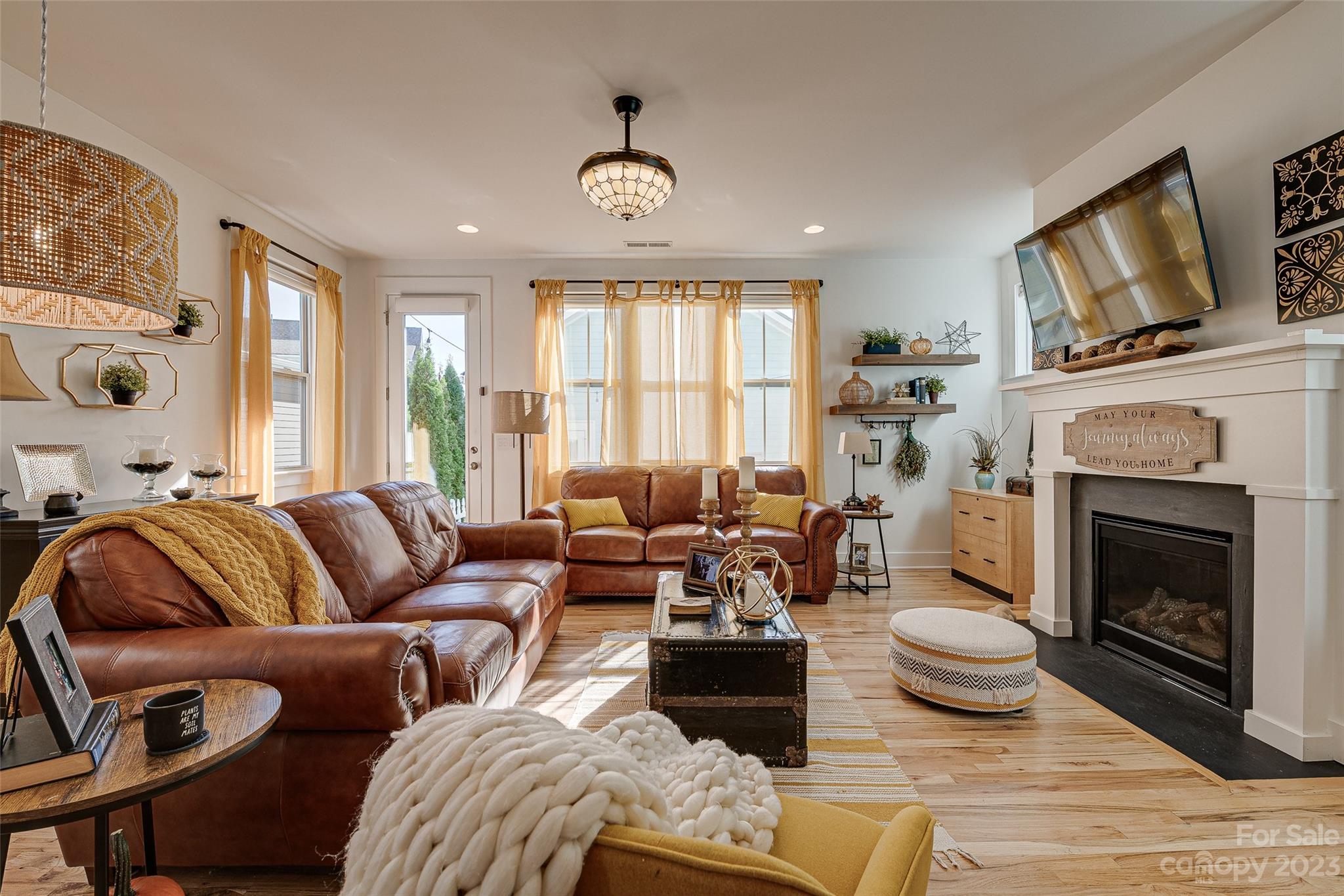 Riverwalk - Residential