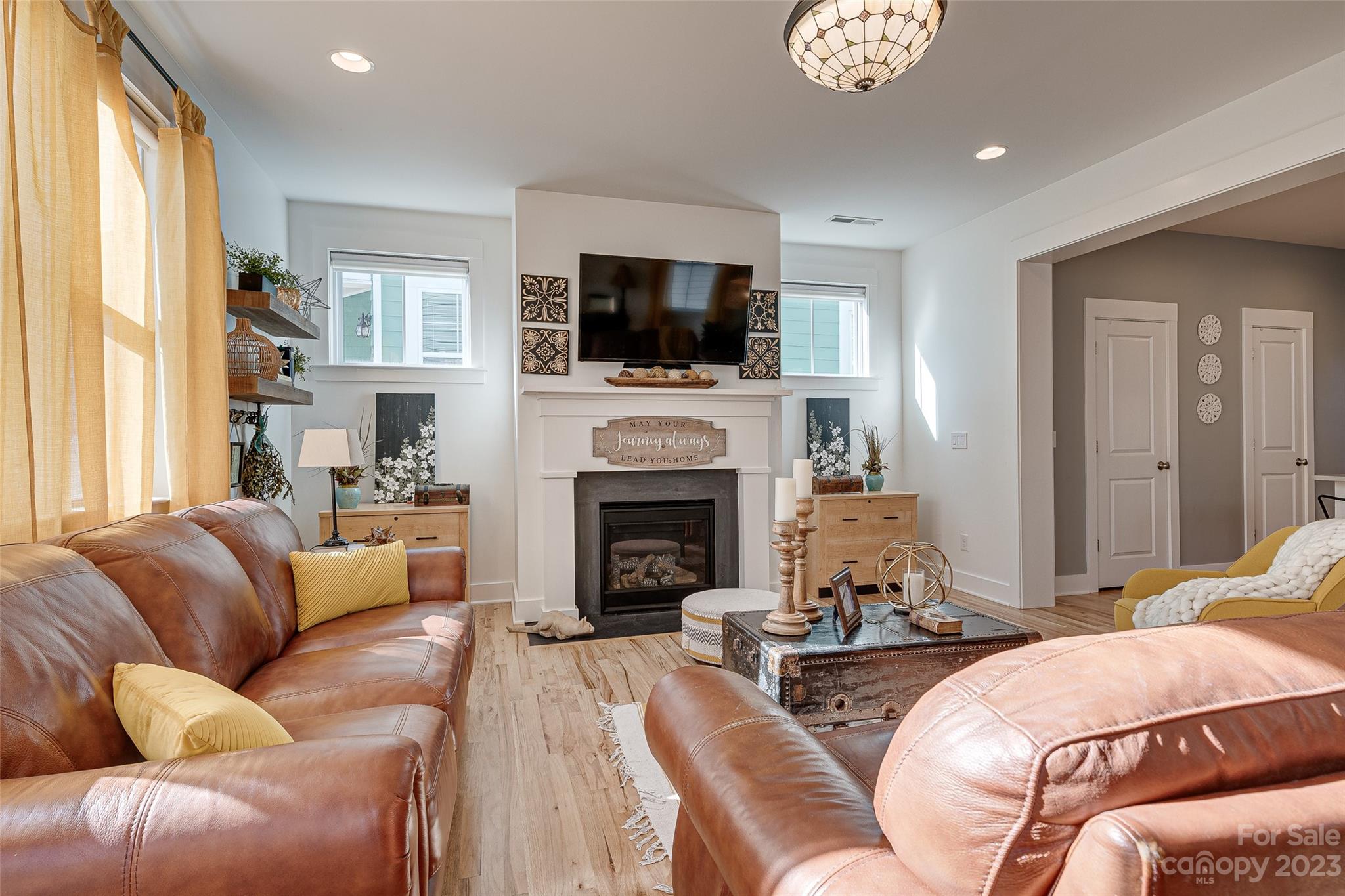 Riverwalk - Residential