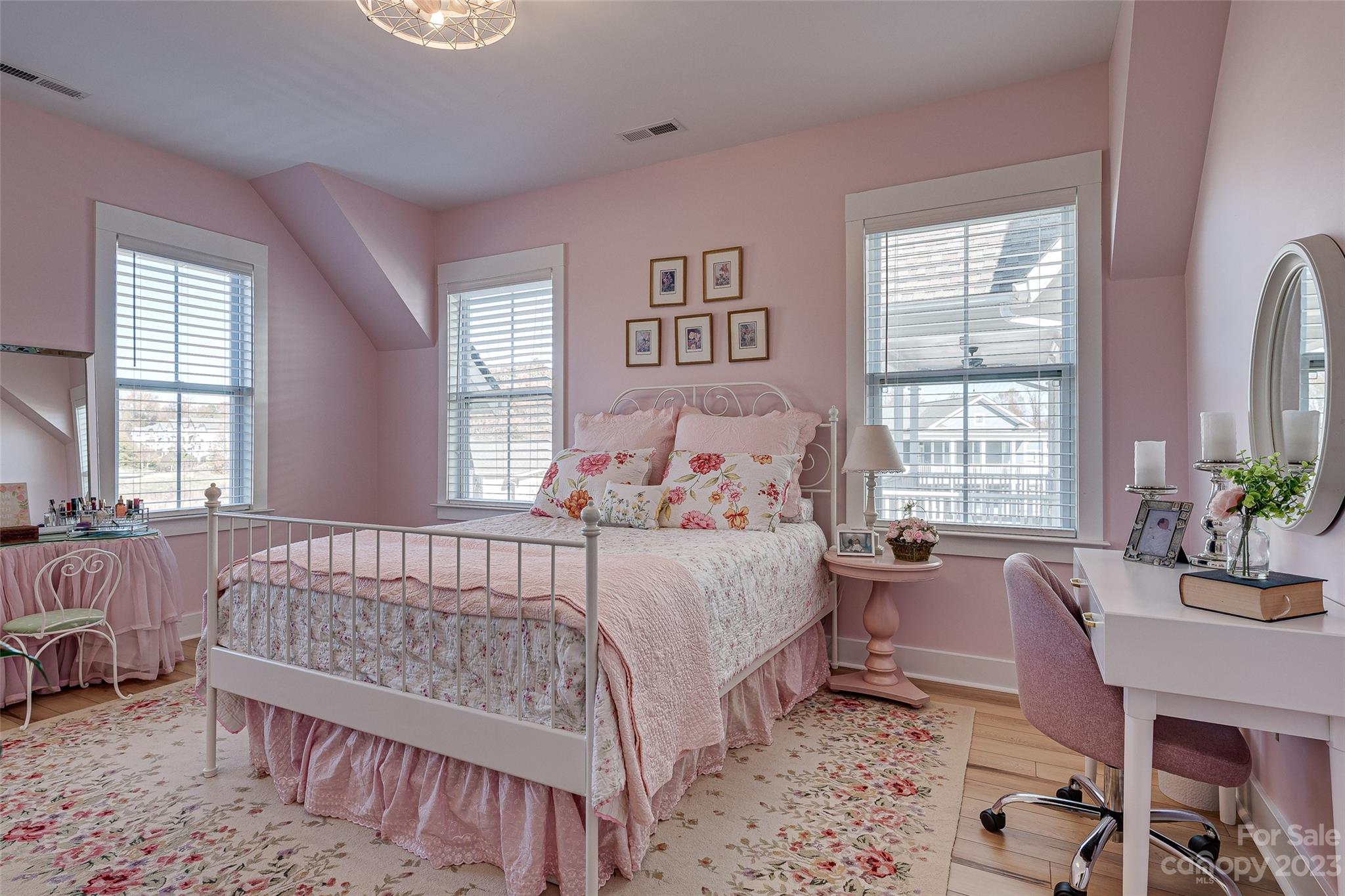 Riverwalk - Residential